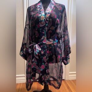 Victoria’s Secret Gold Label Vintage‎ Sheer Floral Paisley Belted Robe Kimono OS